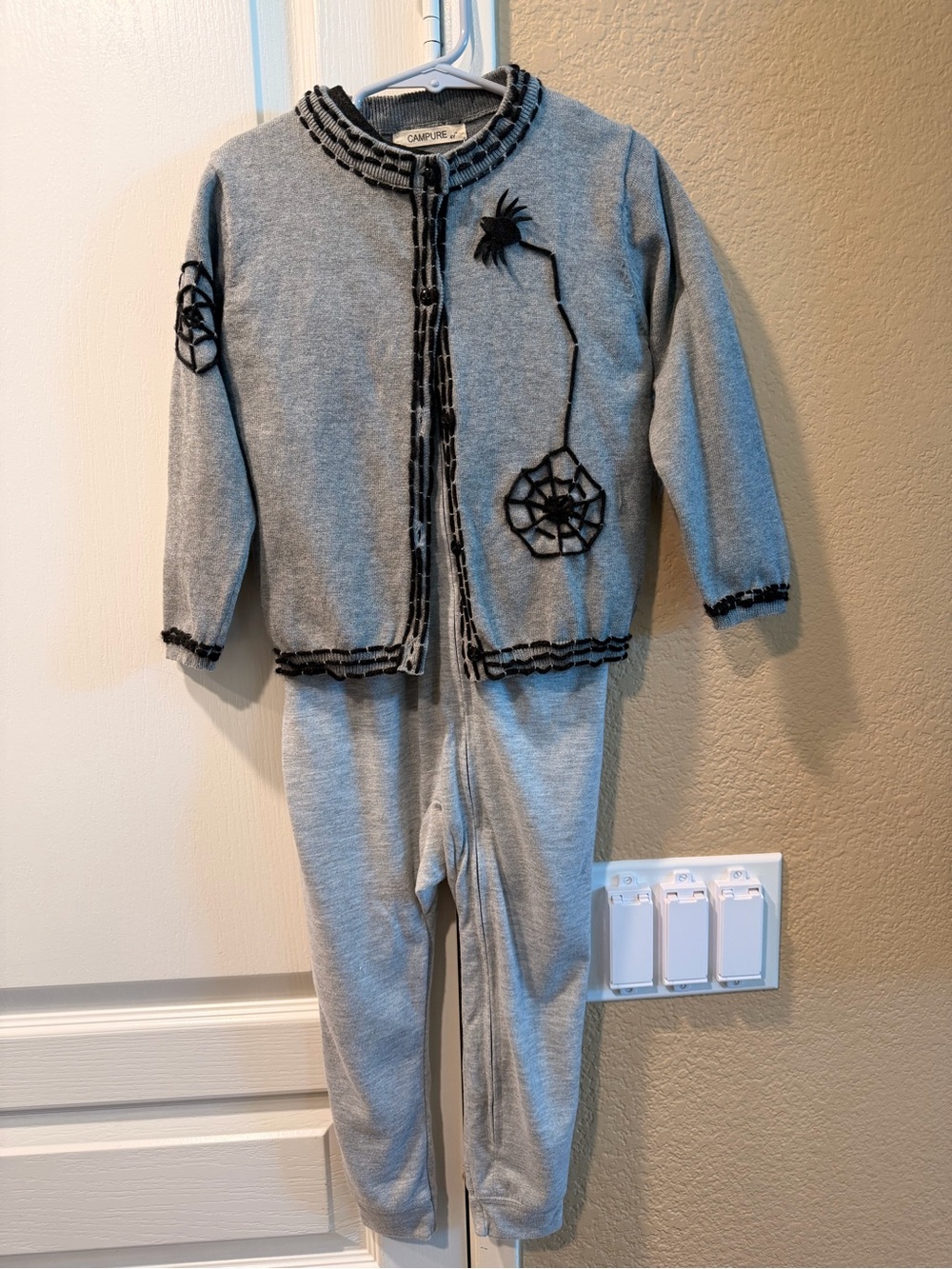 Pubert Addams Costume